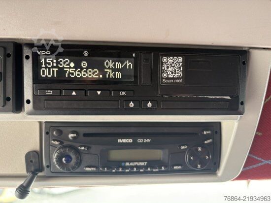Vrachtwagen met bakwagen IVECO STRALIS AD,KOFFER MIT SCHIEBETüR, LBW AUTOMATIK, E5