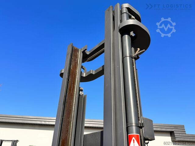 Cărucior cu stivuitor cu 4 căi Combilift WR / DUPLEX / 4.5M / 2017 / ONLY 30 H