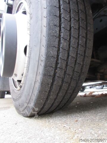 Furgone centinato iveco Eurocargo 75-210 LBW Automatik Kima Pr. 7,26 m