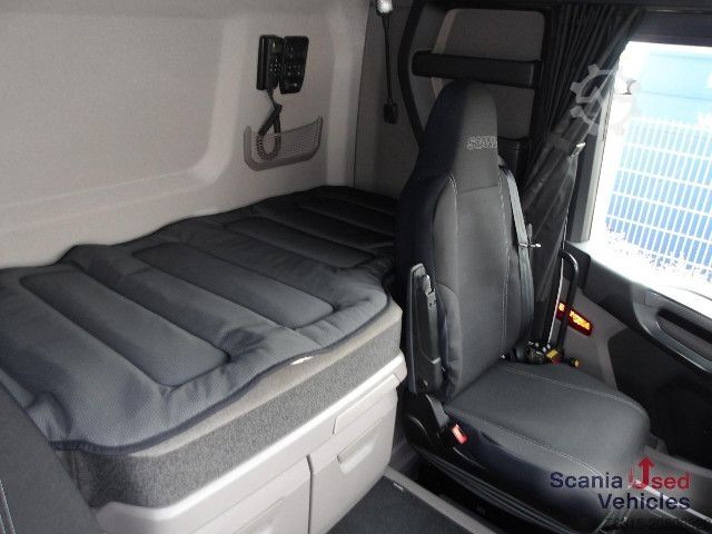 Τυπική μονάδα τράκτορα Scania R 460 NA - HYDRAULIK - HIGHLINE - 2x TANKs - ACC -