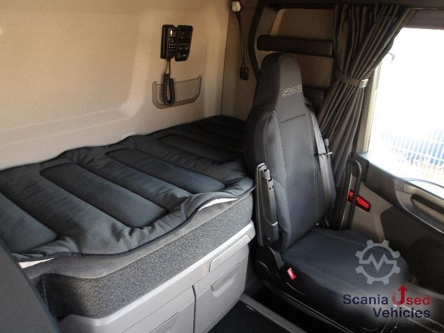 Ελκυστήρας μεγάλου όγκου Scania R 460 EB - MEGA - HIGHLINE - 2x TANKs - ACC