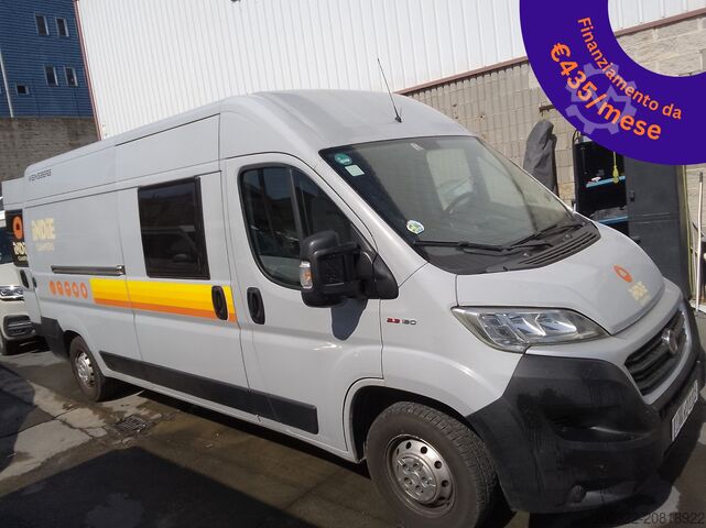 τροχόσπιτο/αυτοκινούμενο τροχόσπιτο Fiat Weinsberg Carabus 600 K | 4 Posti Letto | Completamente Attrezzato