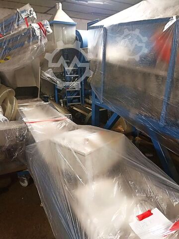 Medizin- und Gewürzverarbeitungslinie EUROPRIMA Processing line+ camomille output