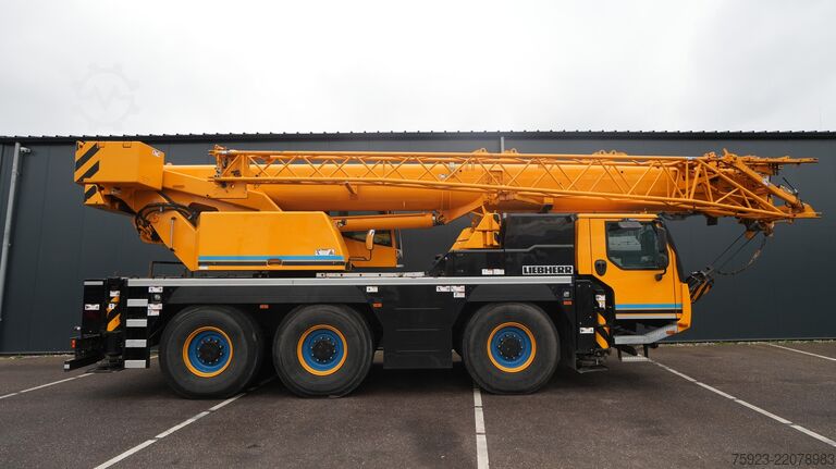 Camião-grua Liebherr LTM 1050-3.1
