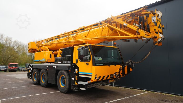Camião-grua Liebherr LTM 1050-3.1