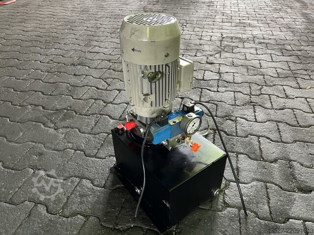 Hydraulikaggregat AC-MOTOREN FBPA 90L-4 + 14l Behälter