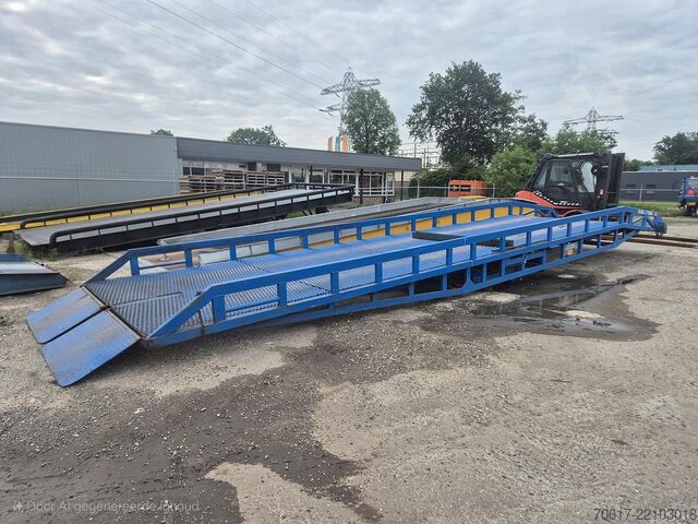 Nakládací můstek Chase 8 t, nakládací rampa, nakládací plošina Chase 8 ton laadbrug loadingramp verladerämpe