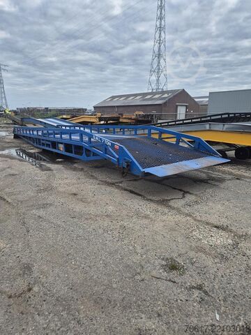 Nakládací můstek Chase 8 t, nakládací rampa, nakládací plošina Chase 8 ton laadbrug loadingramp verladerämpe