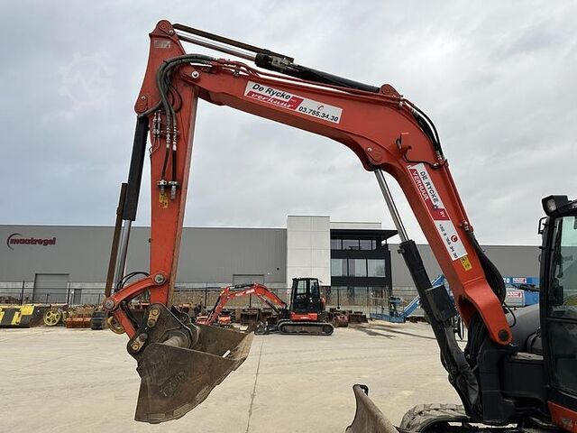 Midibagger Kubota KX080-4A2