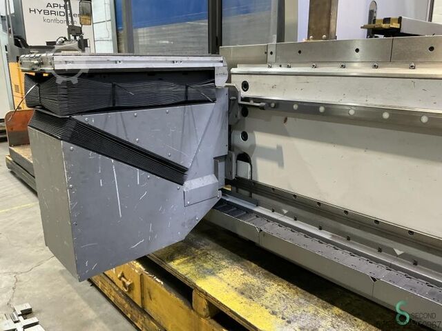 Mašina za savijanje limova Bystronic Hämmerle 250/3100 3P 2017 Bystronic 