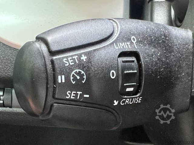 Dobozos furgon OPEL Vivaro 2.0 CdTi Lang Doppelkabine 6 Sitze Lkw