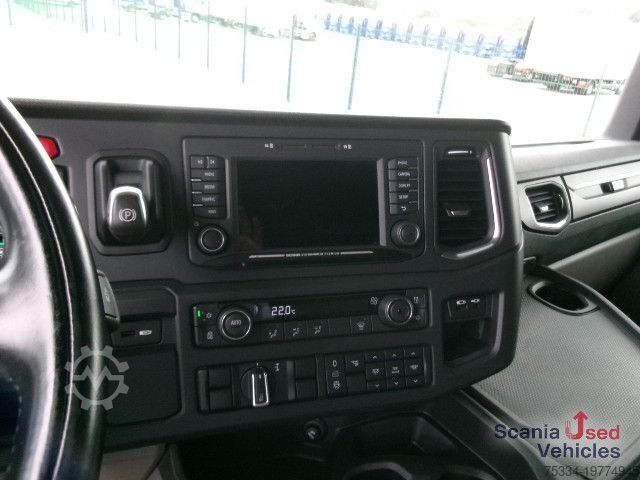 Ciągnik siodłowy typu volume Scania R 450 A4x2EB 2 Tanks Standklima TOP!!!