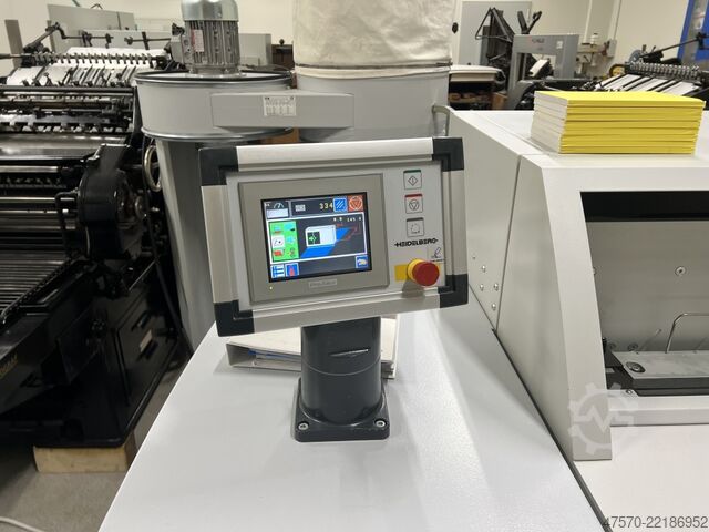 Lepidlo na vazbu Heidelberg Eurobind 600 Perfect Binder