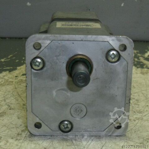 Servo motor Schneider D065/2DC02/SS-054RCAN00