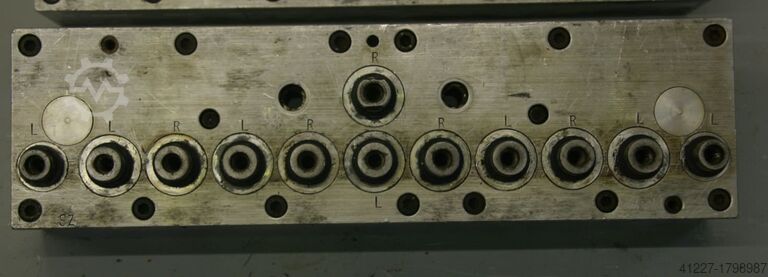 Multi-spindle head with 12 drill bits Nottmeyer 32 Lochabstand