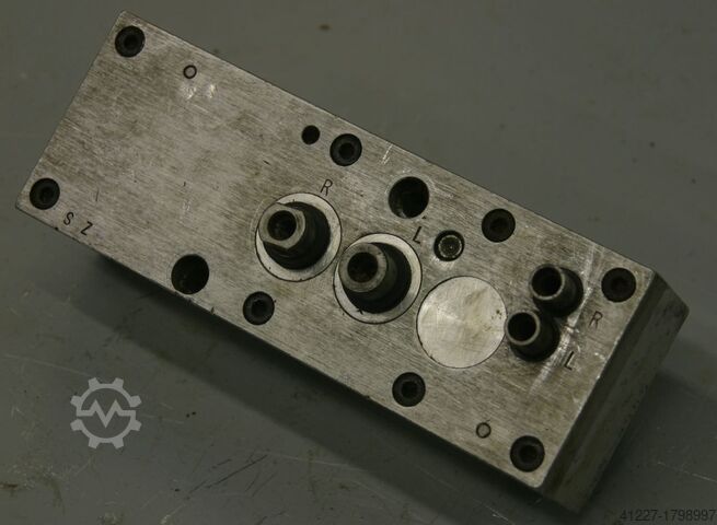 Multi-spindle head 4 drills Nottmeyer 32/57 Lochabstand