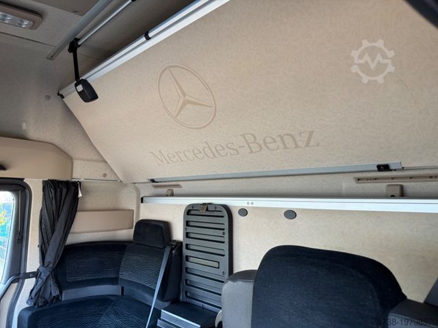 Volume trekker MERCEDES-BENZ Actros 1848 Lowliner/GigaSpace/Retarder/2xTank