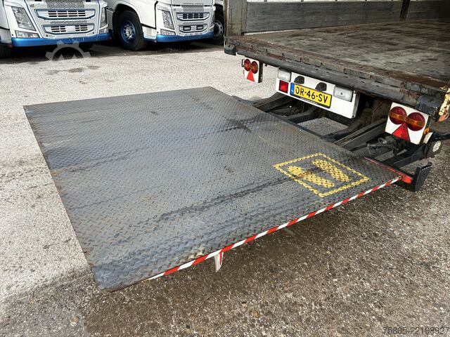 Posuvné plachty Krone Profi Liner / Curtainside / Lift + Steer axle /...