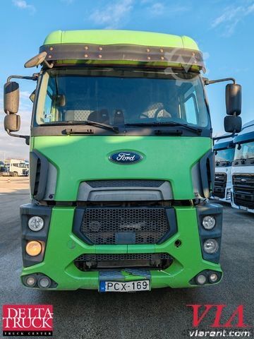 Szabványos vontatóegység FORD 1848T
