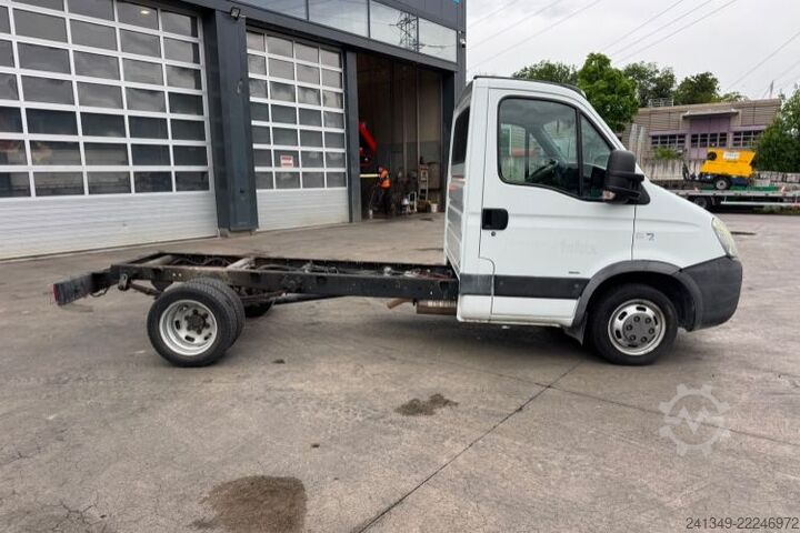 Van IVECO Daily 35C12