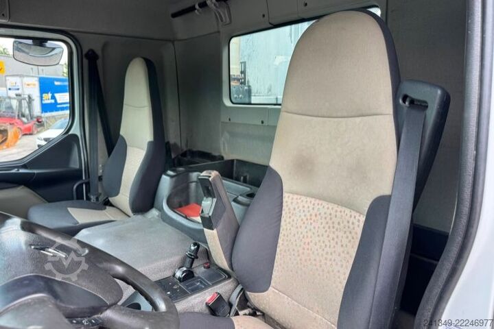 Kipper LKW RENAULT Kerax 520 8x4 Stahlkipper 2 Seiten