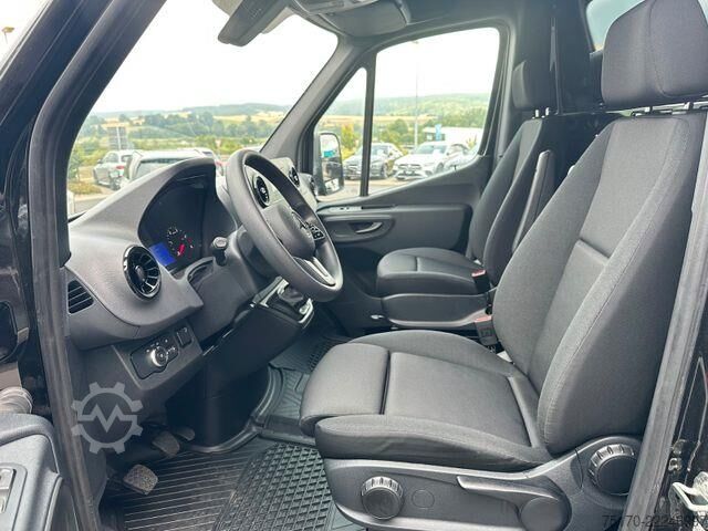 Chassis with cab Mercedes-Benz Sprinter 311 CDI 4325 Fahrgestell