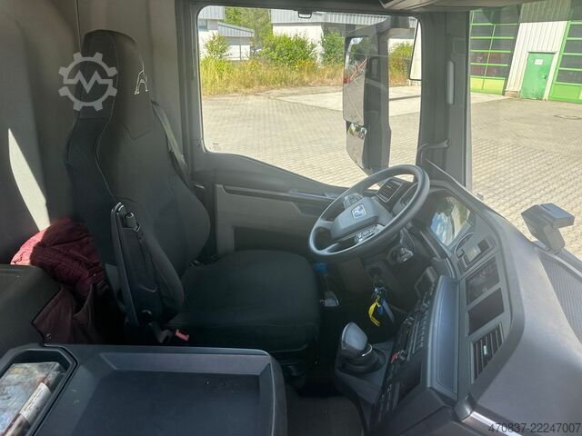 Flatbed truck MAN TGS 26.330 / 6x2-4 / Stahltransporte / Lift Lenk
