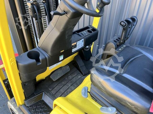 Elektrikli 4 tekerlekli forklift Hyster J1.8XN