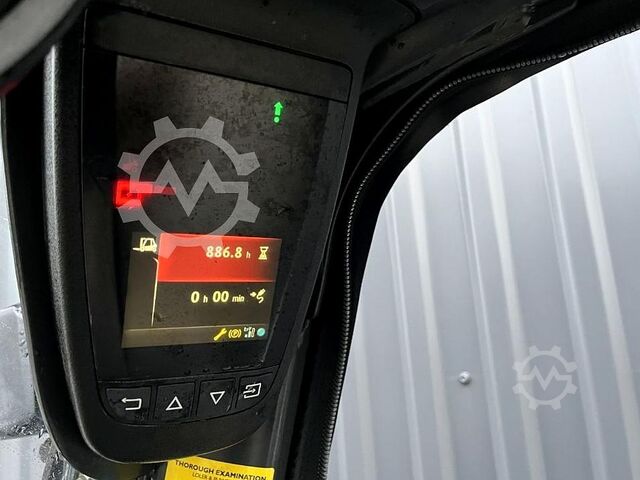 Elektrikli 3 tekerlekli forklift Linde E15-02