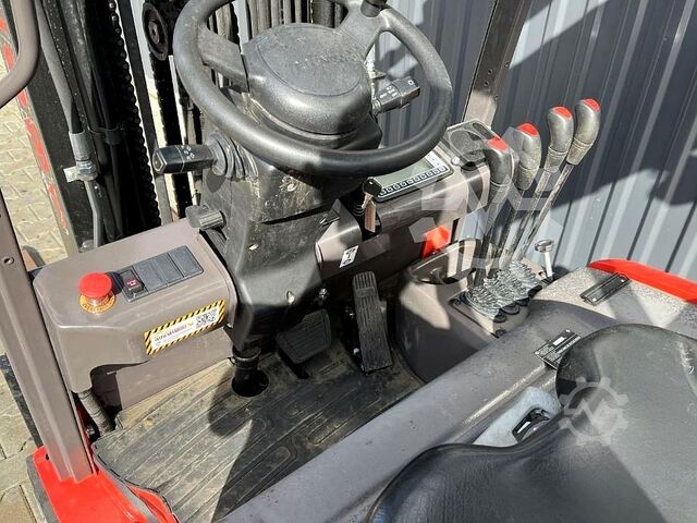 Carrello elevatore elettrico a 3 ruote Manitou ME320