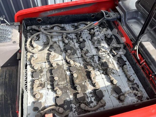 Carrello elevatore elettrico a 3 ruote Manitou ME320