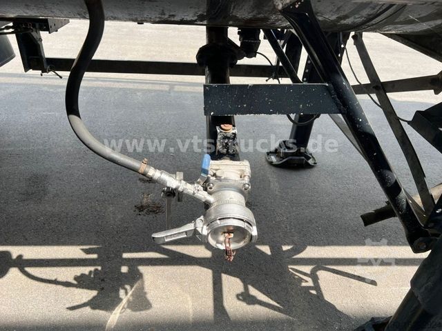 Tankoplegger FELDBINDER TSA 30.3.Kammer Tankauflieger