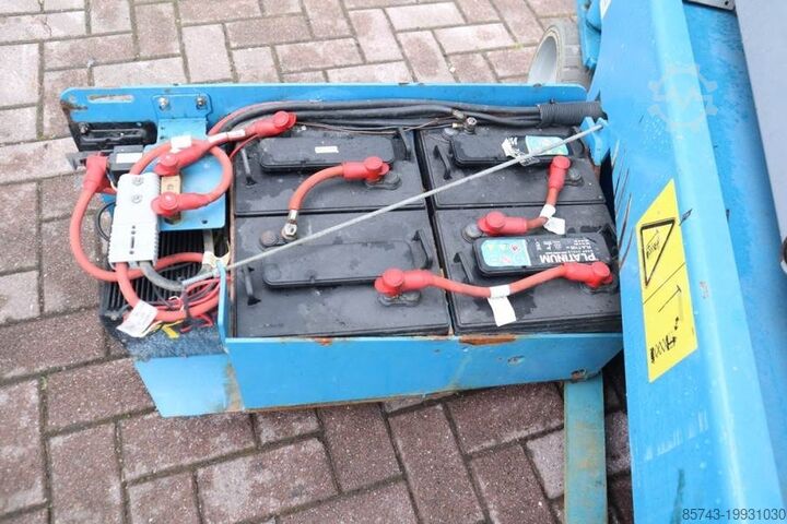 Podnośnik nożycowy Genie GS1932 Electric, Working Height 7.8 m, 227kg Capac