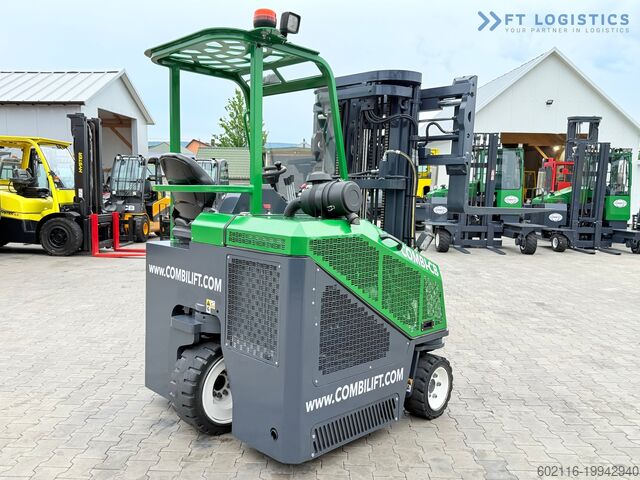 Négymenetes targoncá Combilift CB3000 / TRIPLEX 4900MM / FREE LIFT