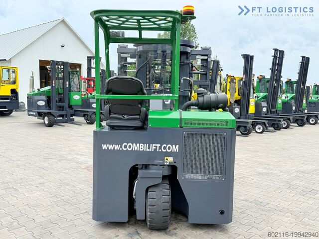 Négymenetes targoncá Combilift CB3000 / TRIPLEX 4900MM / FREE LIFT