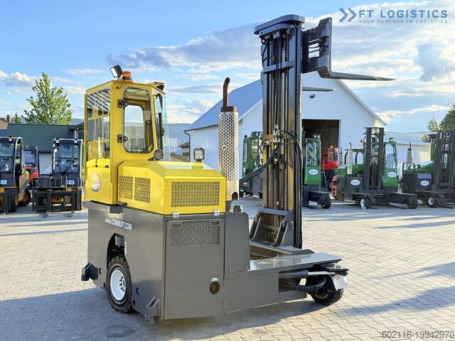 Négymenetes targoncá Combilift C3000 GAS TRIPLEX 7600MM FREE-LIFT
