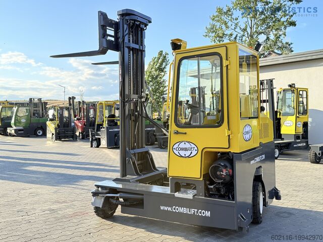 Négymenetes targoncá Combilift C3000 GAS TRIPLEX 7600MM FREE-LIFT