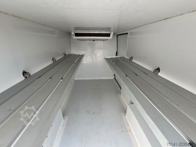 Furgone coibentato frigo Ford Transit