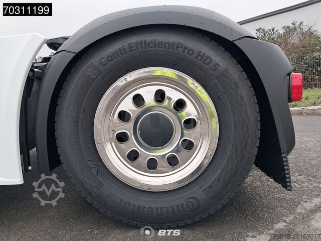 Standardní tahač DAF XG 530 4X2 FT - ZF - Navi - TWIN Luxury Air