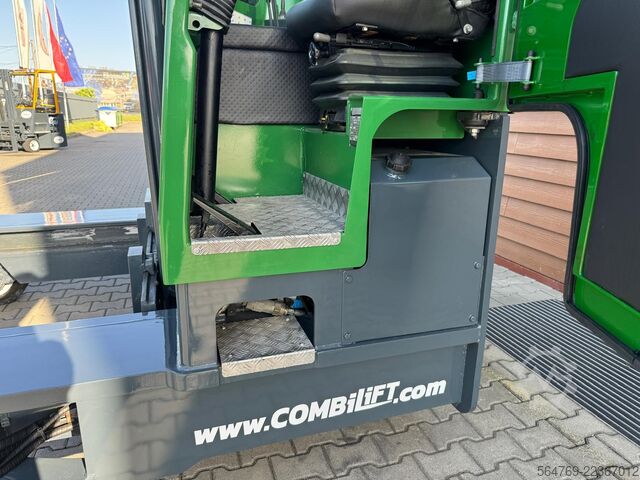 τετραπλής κατεύθυνσης περονοφόρο όχημα Combilift C4000 / Diesel / Very good condition