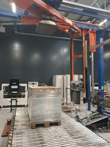 înfoliator automat cu braț Robopac HELIX HS40