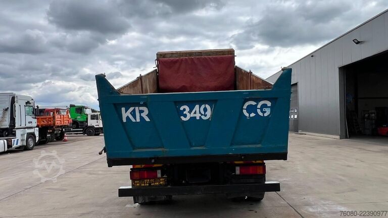  Scania 93 - 220 (MANUAL PUMP / POMPE MANUELLE / MANUAL...