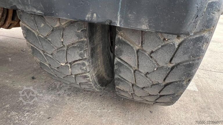  Scania 93 - 220 (MANUAL PUMP / POMPE MANUELLE / MANUAL...