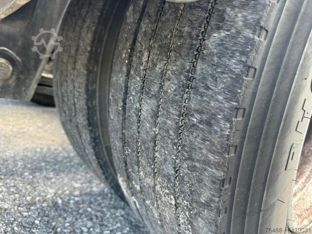 Rimorchio a gancio C.I.R. 153 SCARRABILE 3 ASSI CON 12 GOMME