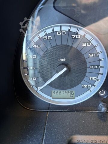 Standard tractor unit Iveco S-WAY 570 euro 6-E  ufficiale Italia