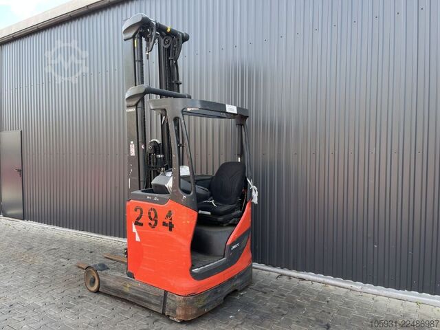 Wózek reach truck Linde R12B-01