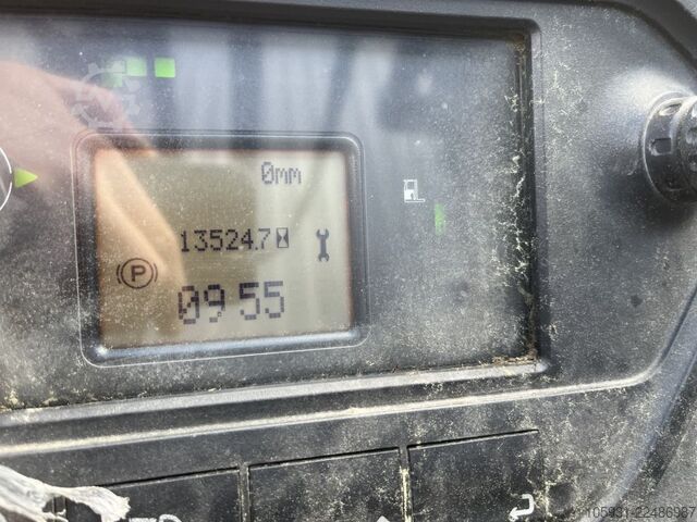 Wózek reach truck Linde R12B-01