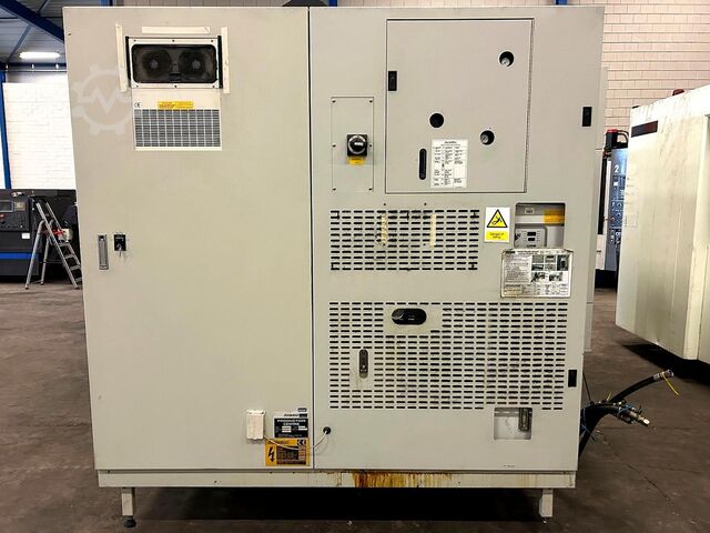 Verticaal bewerkingscentrum 3x Bridgeport XR 700 HMC