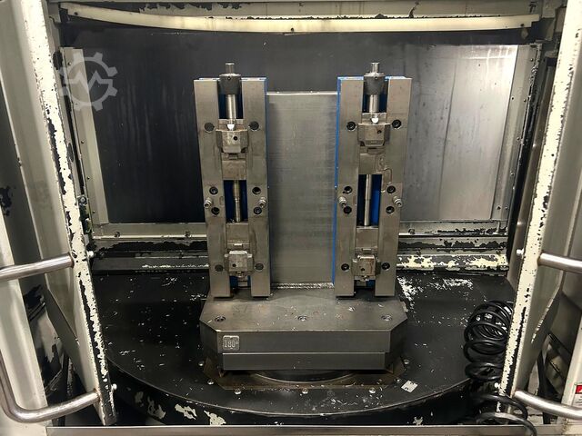 Verticaal bewerkingscentrum 3x Bridgeport XR 700 HMC