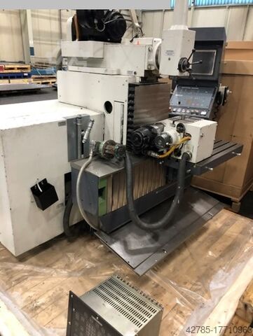 Fresadora - Universal MAHO MH 500 C (CNC)